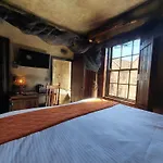 Hocus Pocus Tiny Hotel